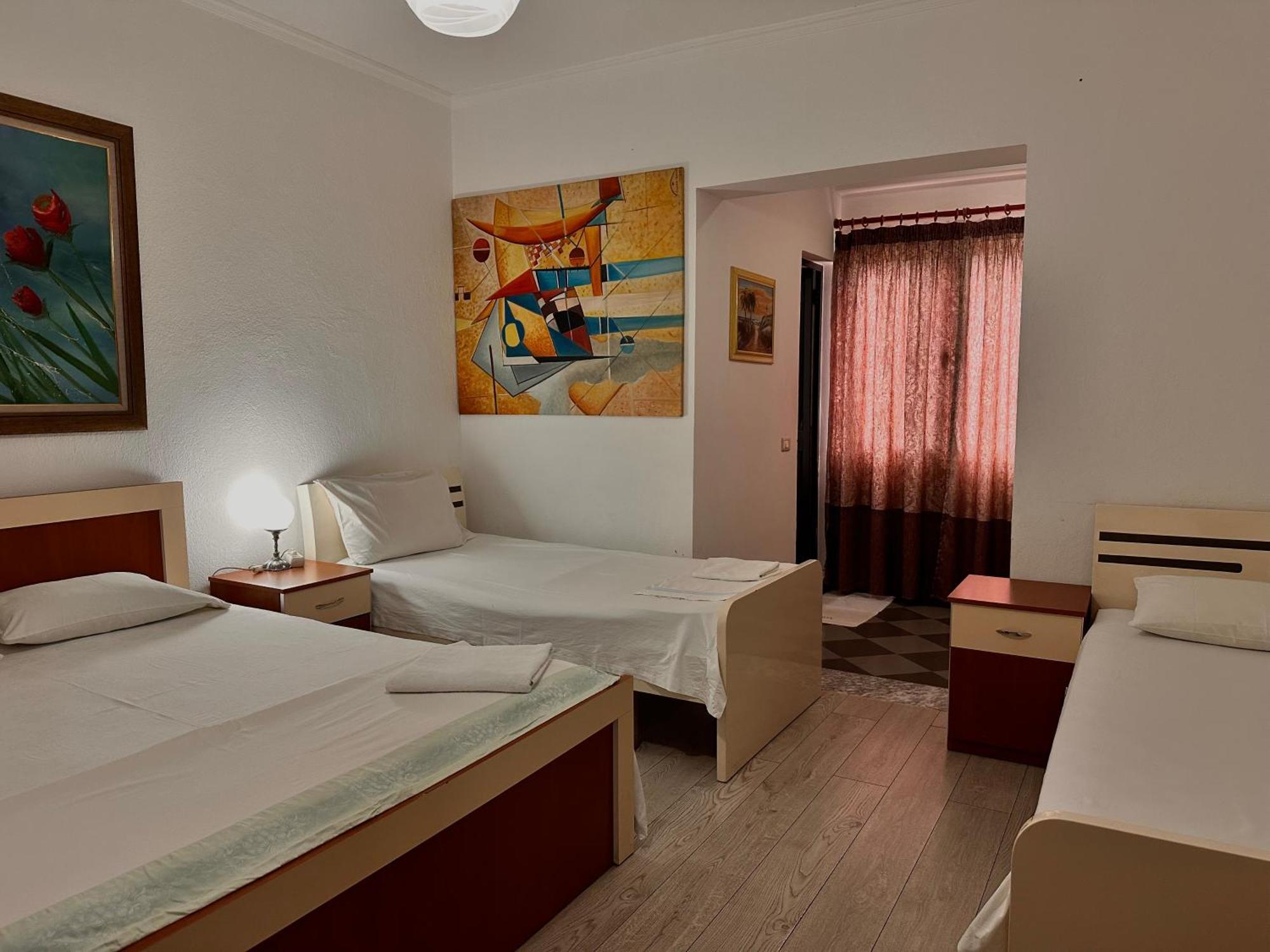 Hostel Grande House 地拉那 外观 照片