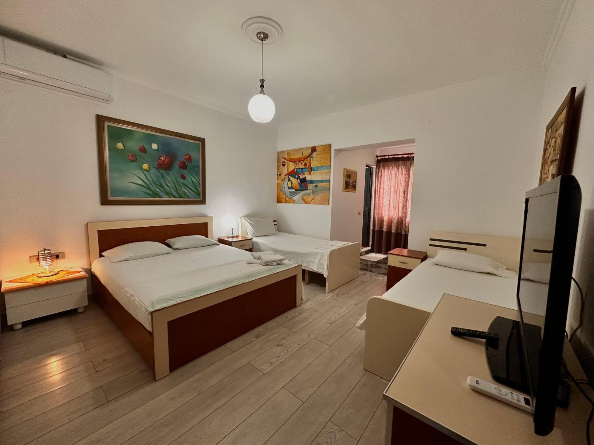 Hostel Grande House 地拉那 外观 照片