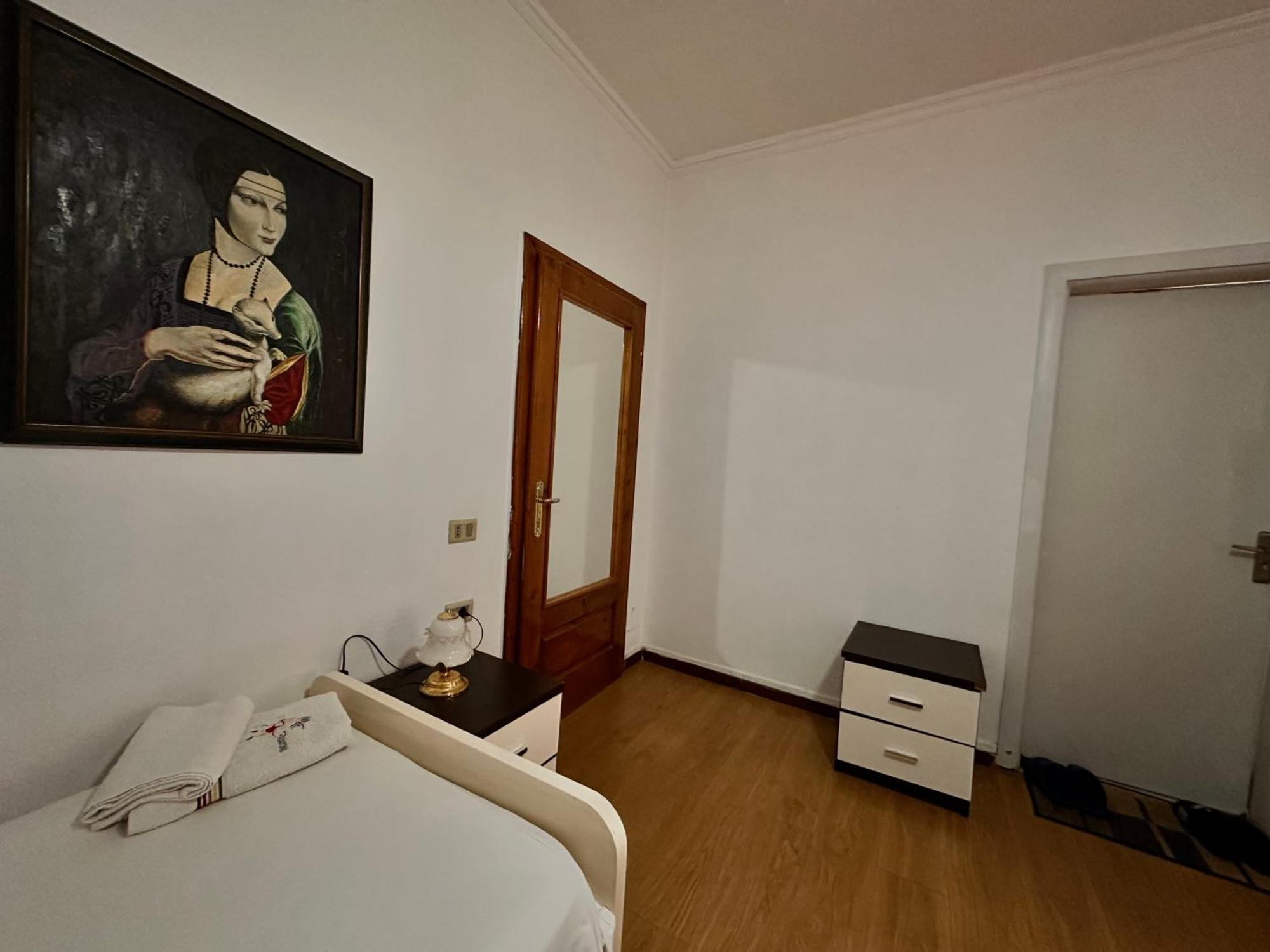 Hostel Grande House 地拉那 外观 照片